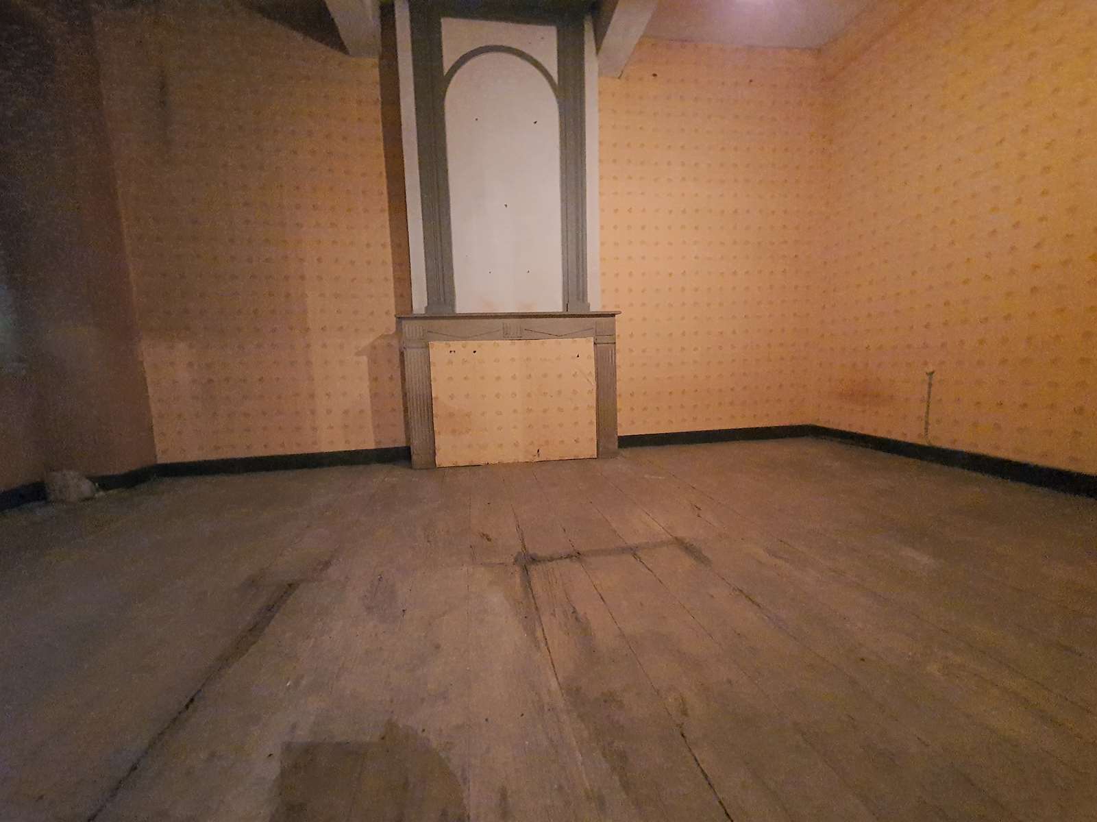 Chambre-Haut-gauche-Vianne-Bastide-AMGH-Immobilier