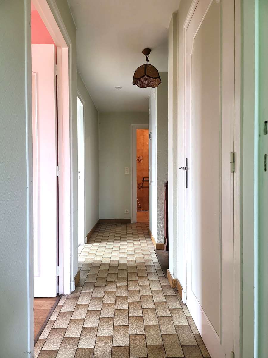 Couloir-Degagement-Buzet-47160-AMGH-Immobilier