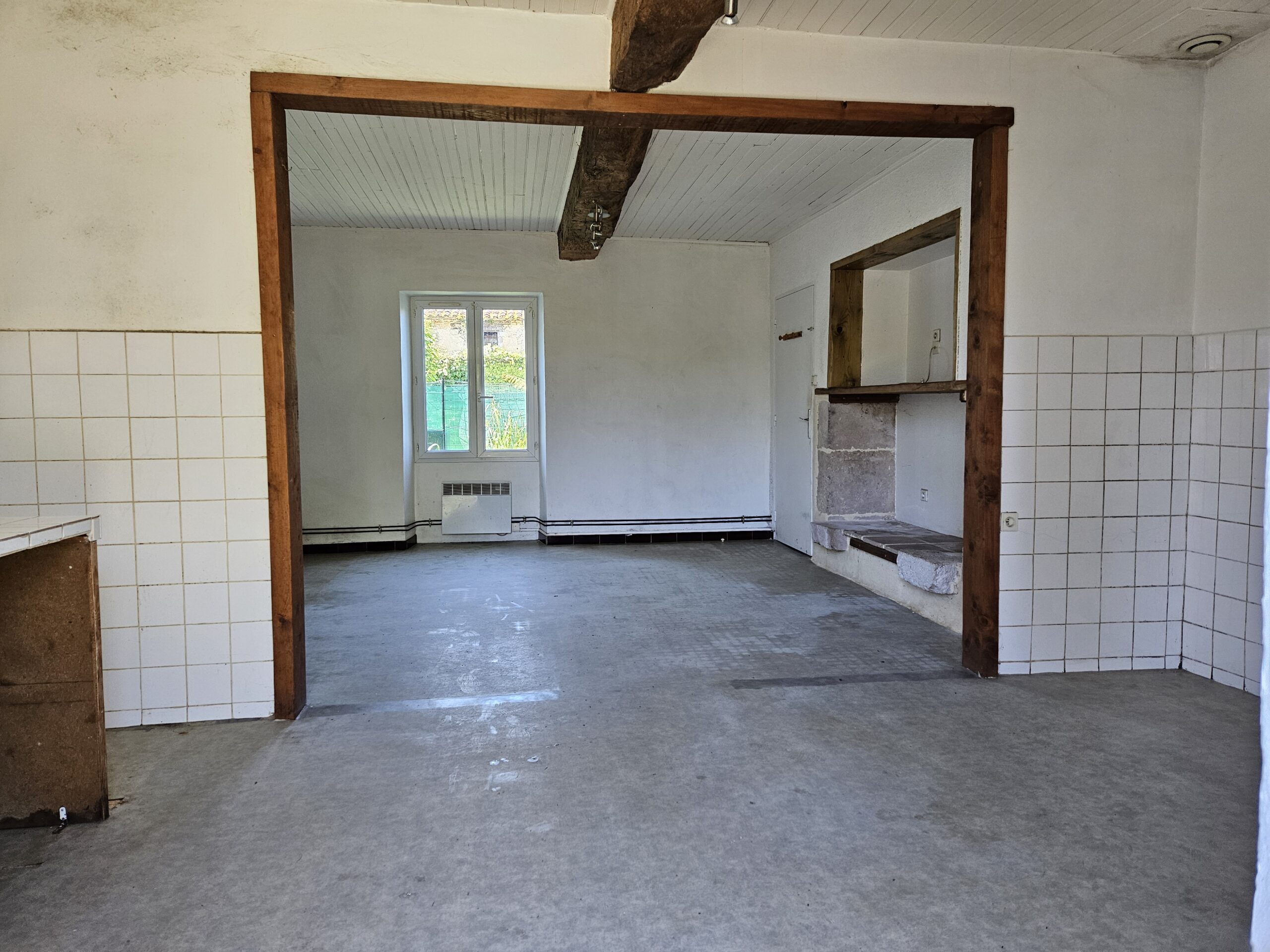 Appartement-10-sejour-Vianne-AMGH-IMMOBILIER