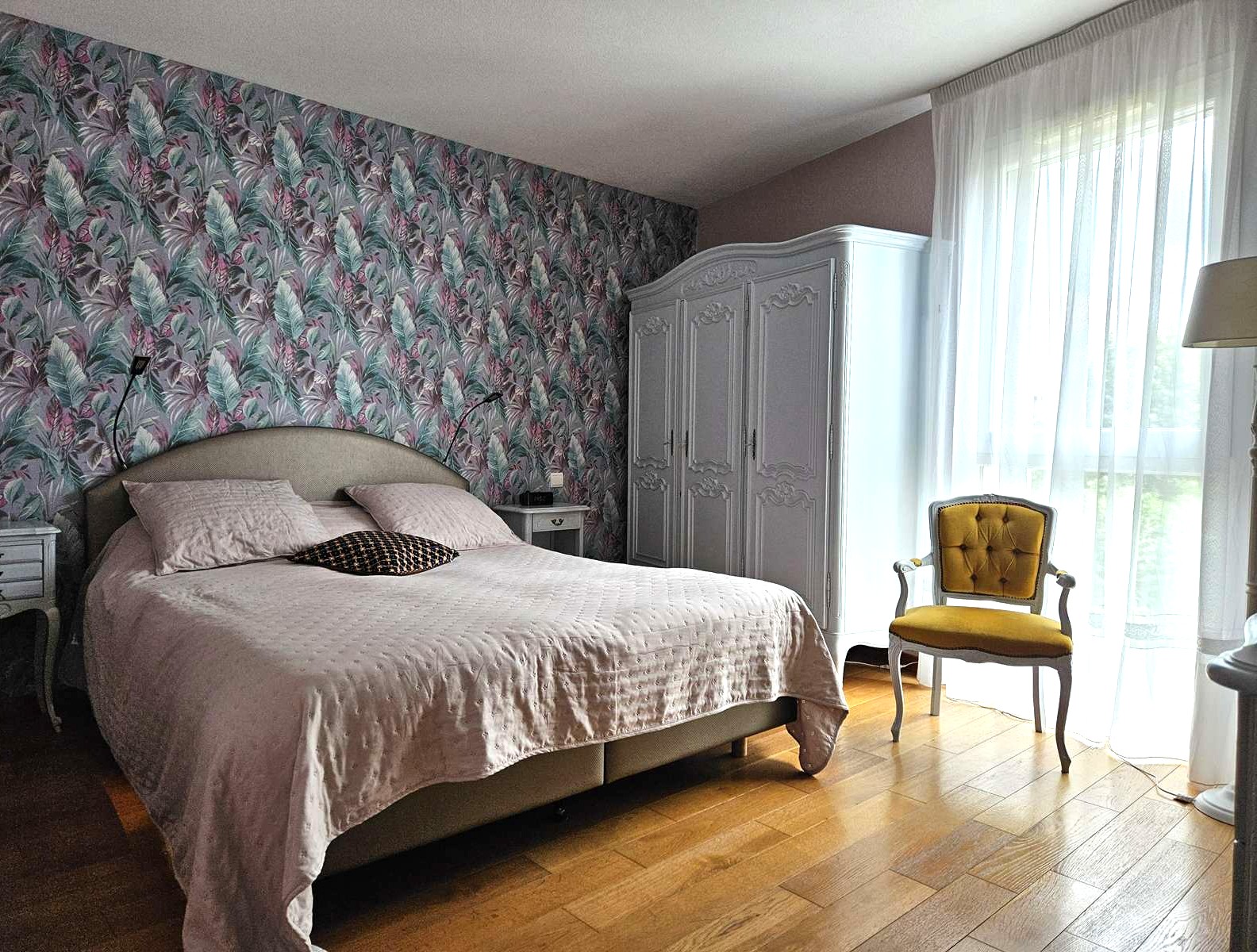 chambre-principale-appartement-lumineux-Ville-neuve-sur-Lot-AMGH-IMMOBILIER