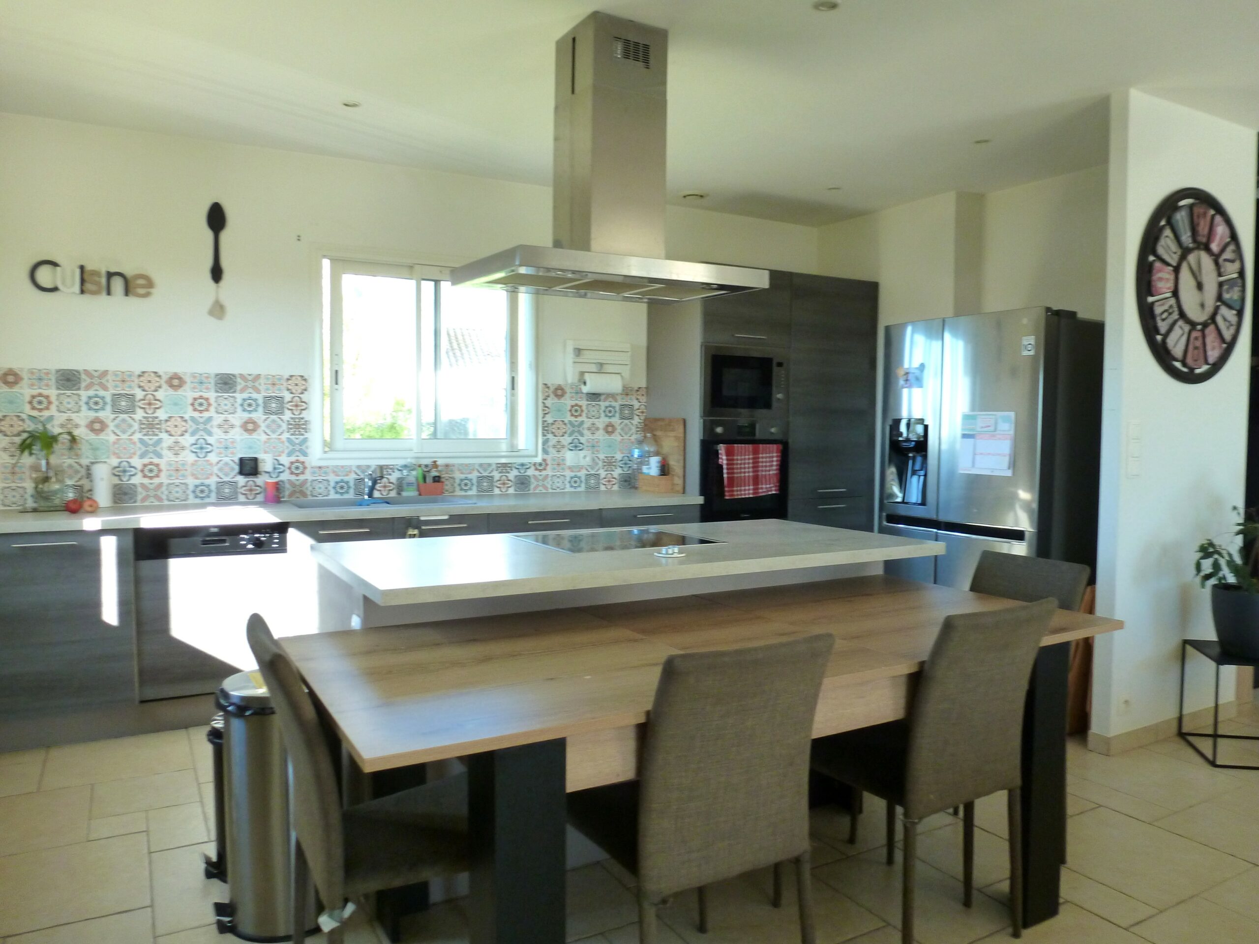 maison-contemporaine-2011-exclusivite-Massoules-Penne-dAgenais-Cuisine-US