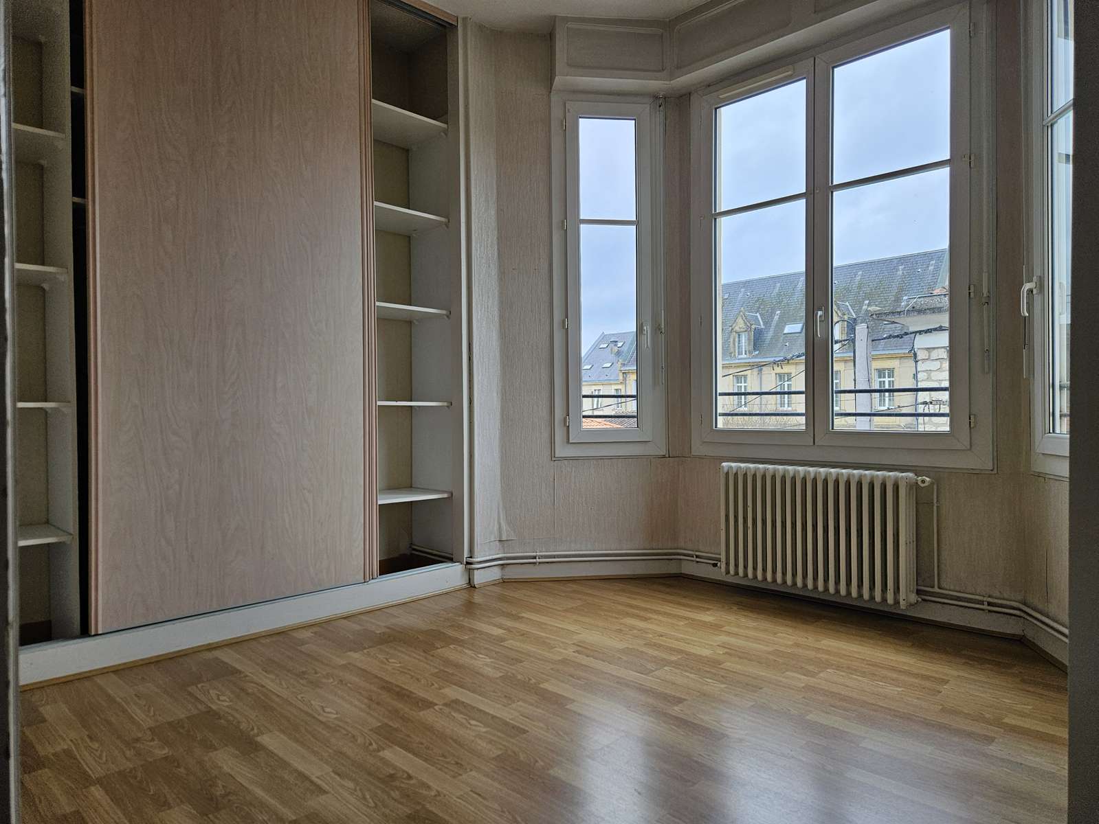 Immeuble-trois-appartement-et-trois-garages-chambre-2-2eme-amghimmobilier