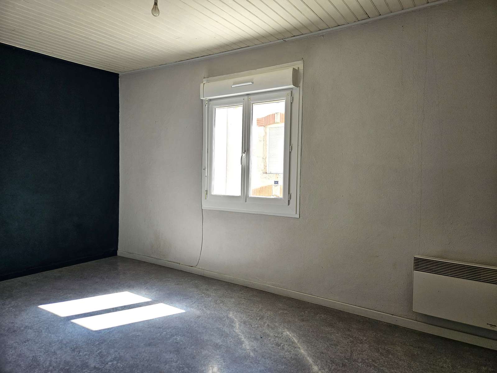 Chambre-maison-ville-Buzet-47160-AMGH-IMMOBILIER