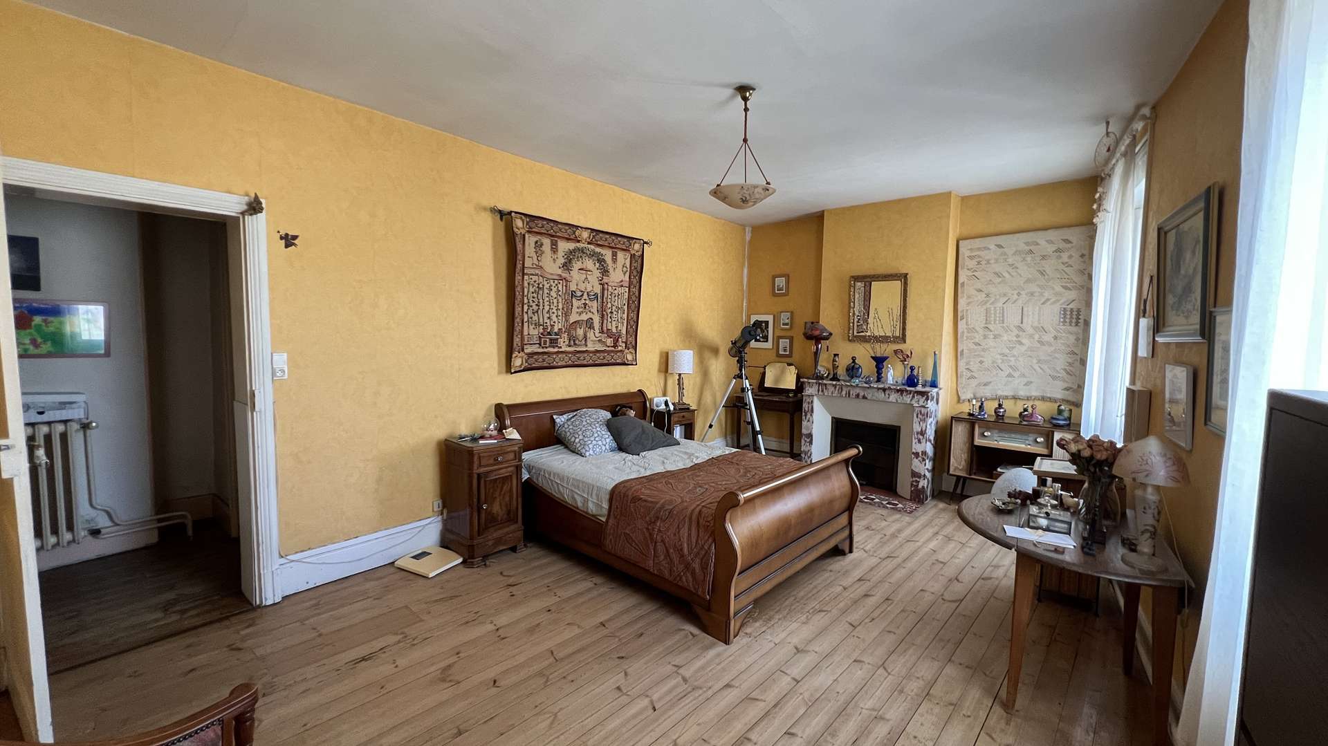 AMG-Grande-chambre-maison-buzet
