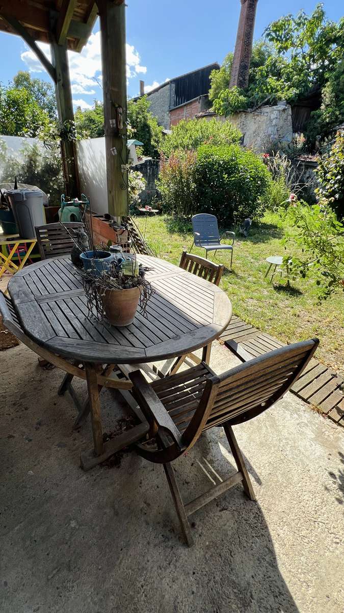 AMG-terrasse-arriere-jardin-maison-buzet